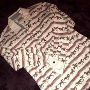 Vintage EUC Wrangler Gold Label, Horse 🐎 horses all over Print,ButtonDown Shirt